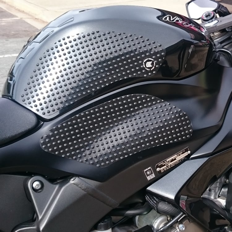 EaziGrip EVO Kawasaki Ninja ZX6R (636) Black Tank Grips