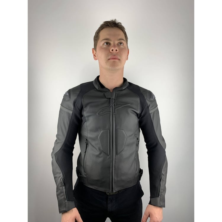 Alpinestars GP Plus R V3 Air Jacket