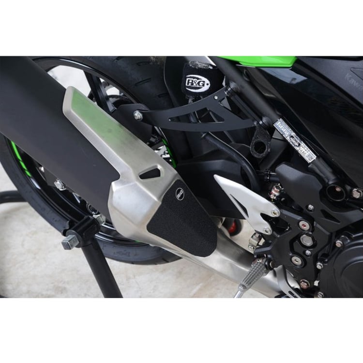 R&G Kawasaki Ninja 400 Black Boot Guard Kit 