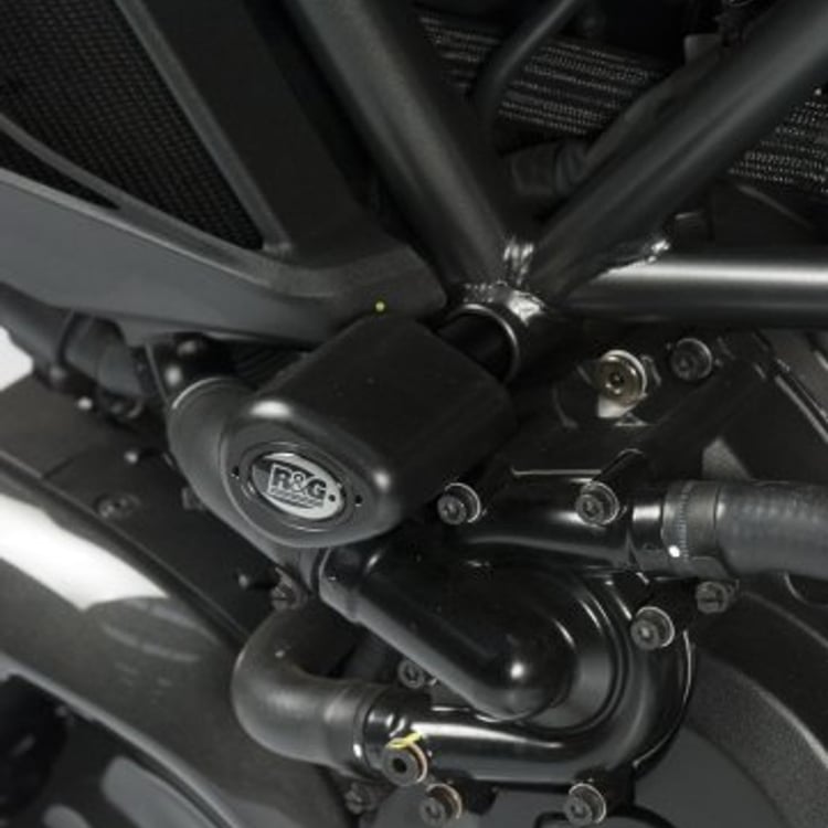 R&G Ducati Diavel Aero Crash Protectors