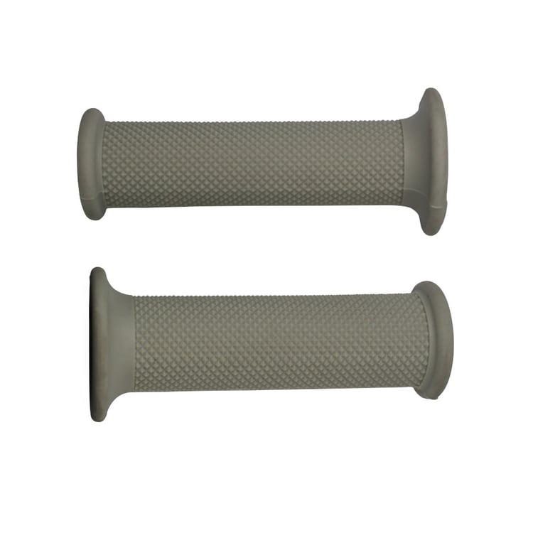 Accossato Medium Closed End Silver Racing Grips