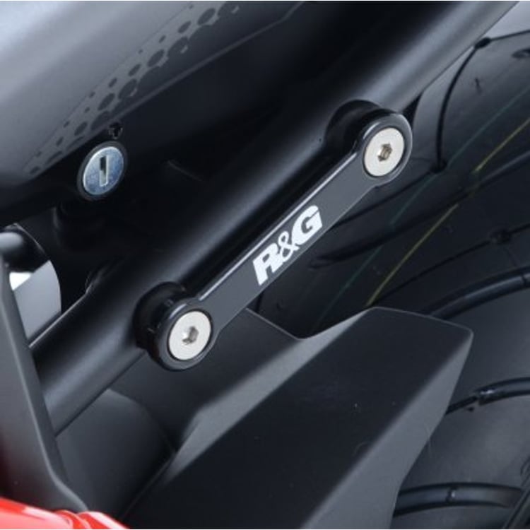 R&G Yamaha MT-07 (FZ-07) models SILVER Rear Foot Rest Blanking Plate Kit