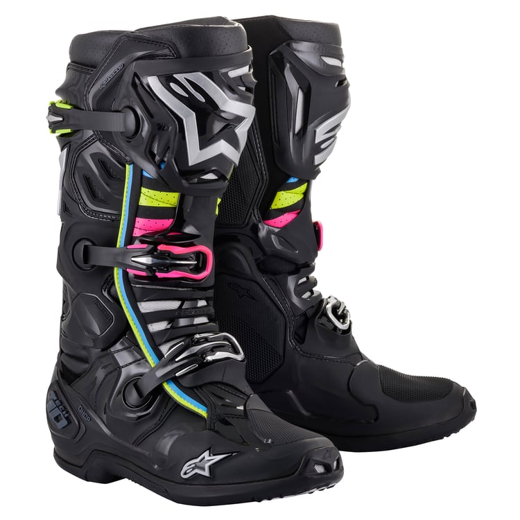 Pink 2024 alpinestar boots