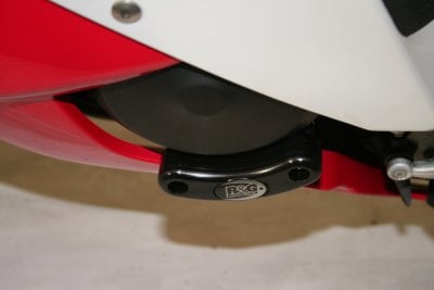 R&G Yamaha R1/R6 Black Engine Case Sliders