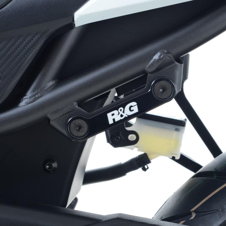 R&G Honda CBR500R Rear Footrest Blanking Plate