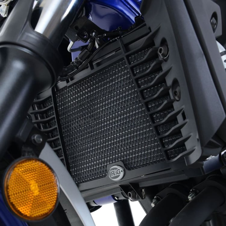 R&G Triumph Street Triple RS 765 17-20 Titanium Radiator Guard