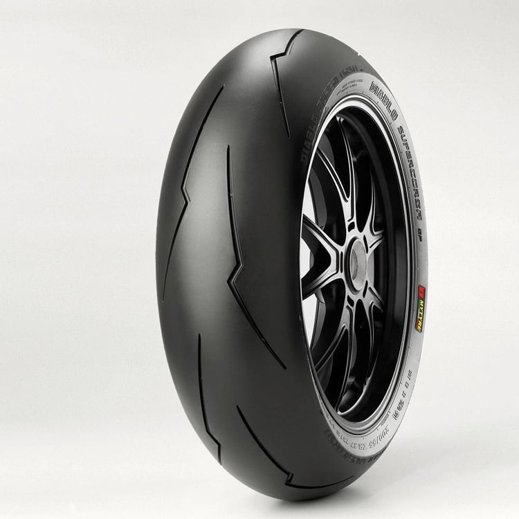 Pirelli Diablo Supercorsa SC V3 190/55ZR17 SC2 Rear Tyre - Bikebiz