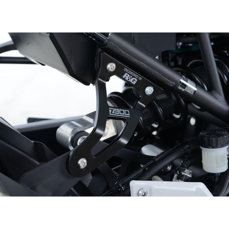 R&G Kawasaki Z900 17-22 Black Exhaust Hanger Kit