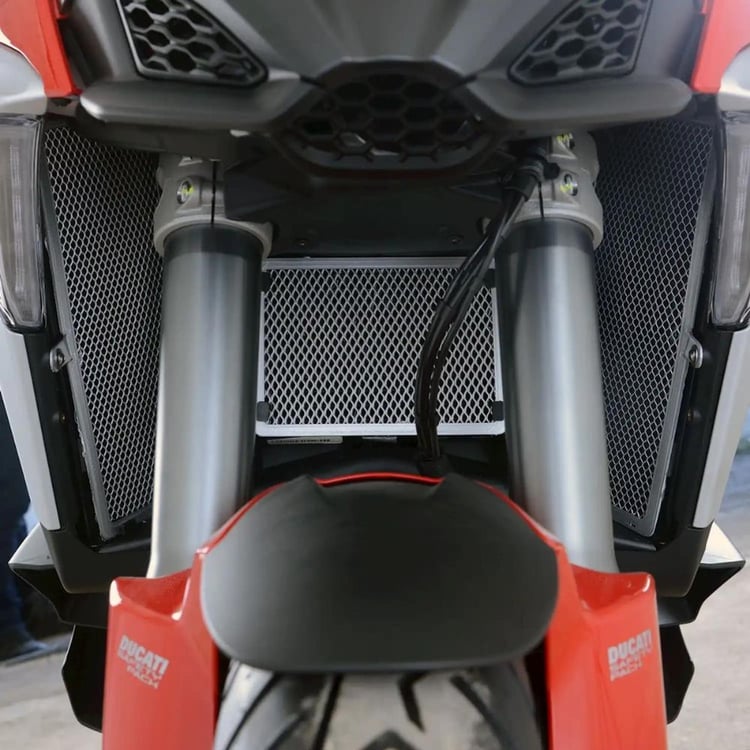R&G Ducati Multistrada V4 / S 21-23 Black Oil Cooler Guard