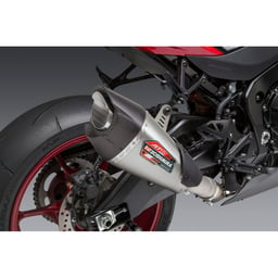 Yoshimura GSX-R1000 17-22 with Stainless Muffler AT2 Stainless Slip On Exhaust